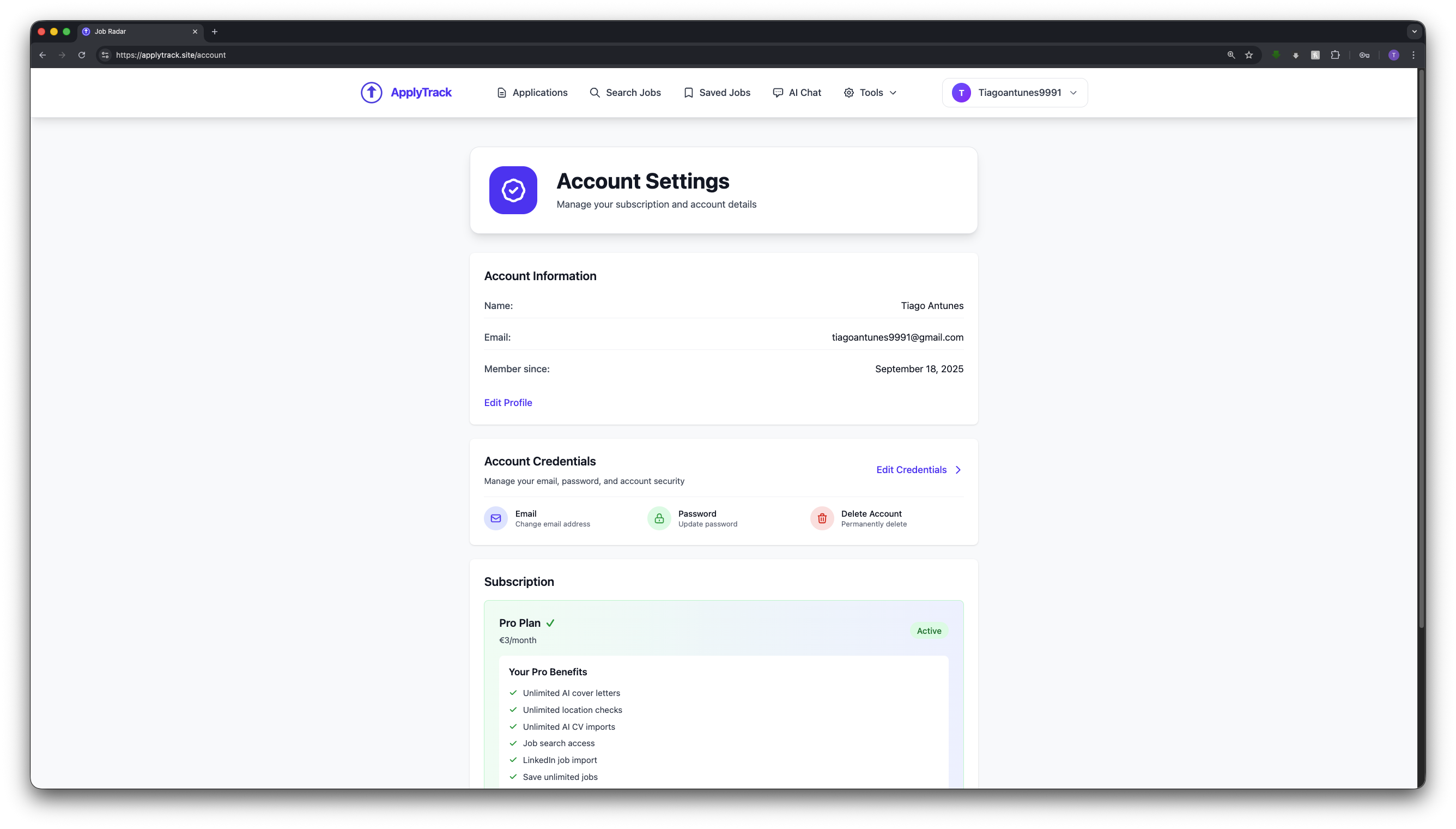 ApplyTrack - AI-Powered Job Application Tracker screenshot